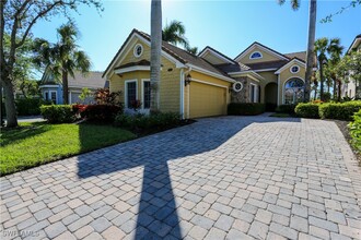 8422 Mallards Way in Naples, FL - Building Photo - Building Photo