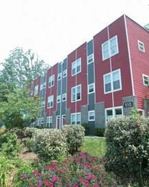 The Lofts at McIntire in Charlottesville, VA - Foto de edificio