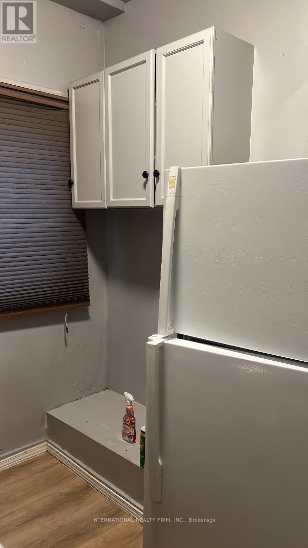 2036 Weston Rd in Toronto, ON - Building Photo - Building Photo