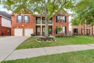 16464 Beewood Glen Dr in Sugar Land, TX - Building Photo