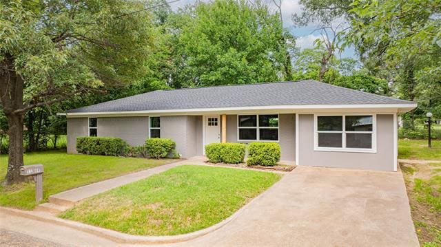 1109 Booker Ave in Mount Pleasant, TX - Building Photo - Building Photo