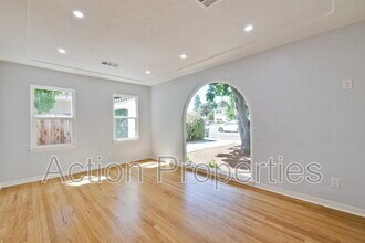 152 S Bayview Ave in Sunnyvale, CA - Building Photo - Building Photo