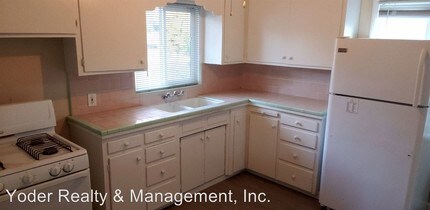 708 Burke Ave in Modesto, CA - Building Photo - Building Photo