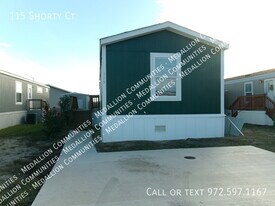 115 Shorty Ct in New Braunfels, TX - Building Photo