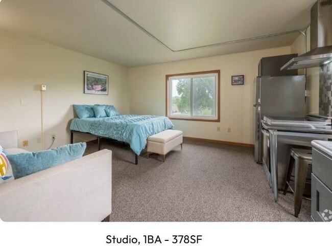 property at 605 Chase Blvd