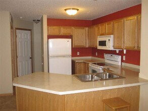 3553 Sterling Heights Dr in River Falls, WI - Building Photo - Building Photo