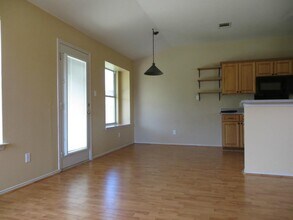 4110 Natural Bridge Ct in Round Rock, TX - Building Photo - Building Photo