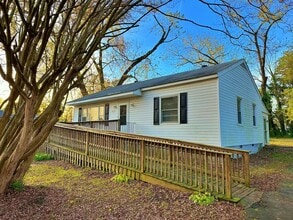 4838 Stanley Dr in Richmond, VA - Building Photo - Building Photo