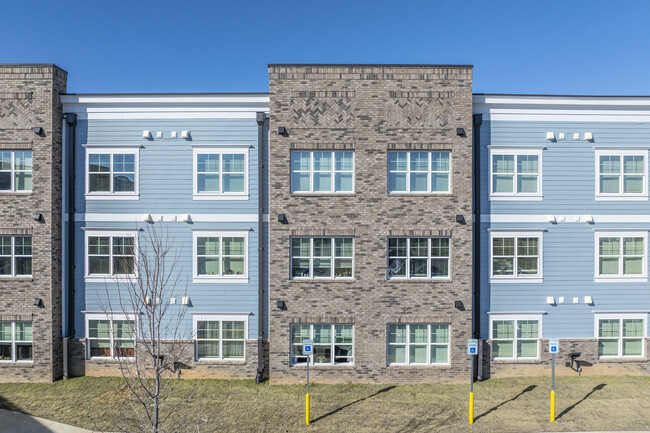 Oaks Terrace Senior Housing in Columbia, SC - Building Photo - Building Photo