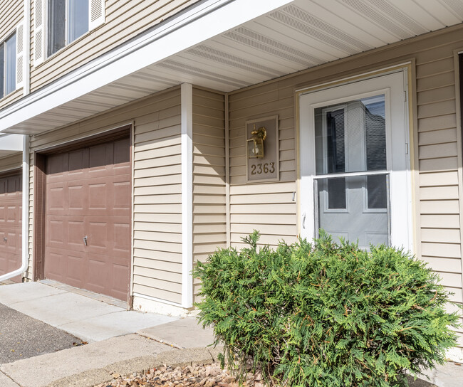 property at 2363 Dorland Ln E