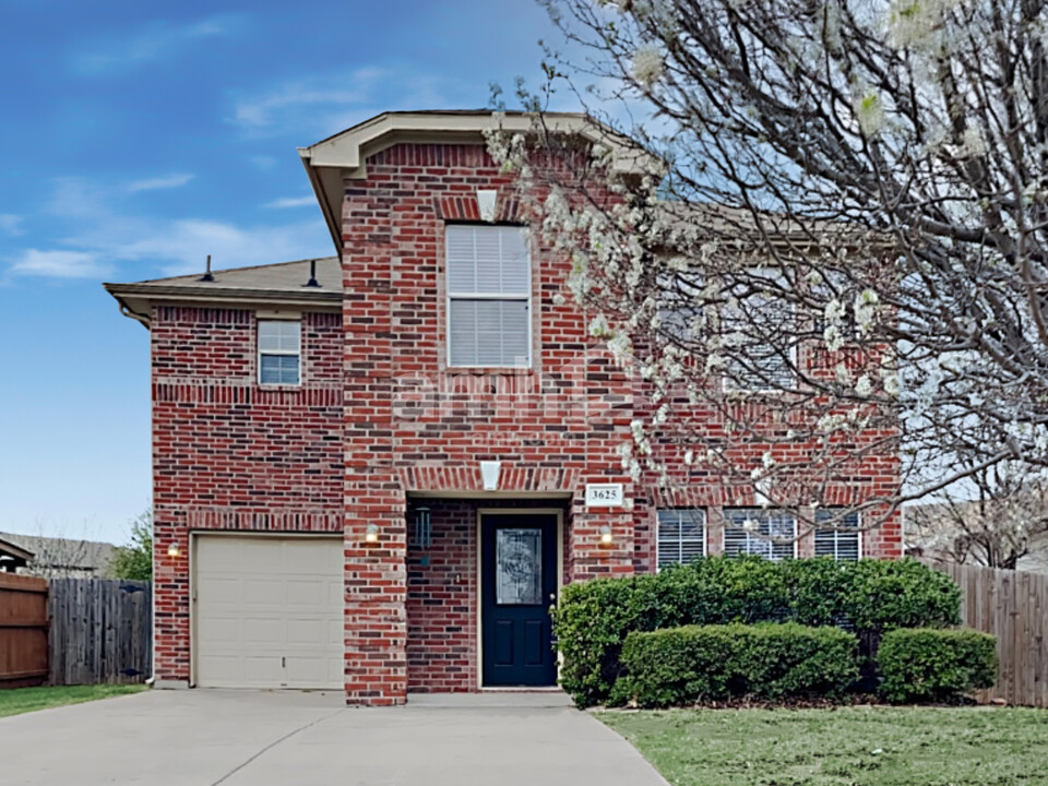 3625 Venera St in Fort Worth, TX - Building Photo