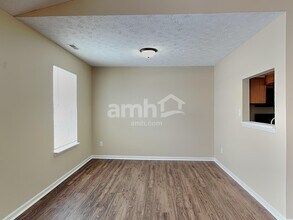 1484 Persimmon Cir in Greenfield, IN - Building Photo - Building Photo