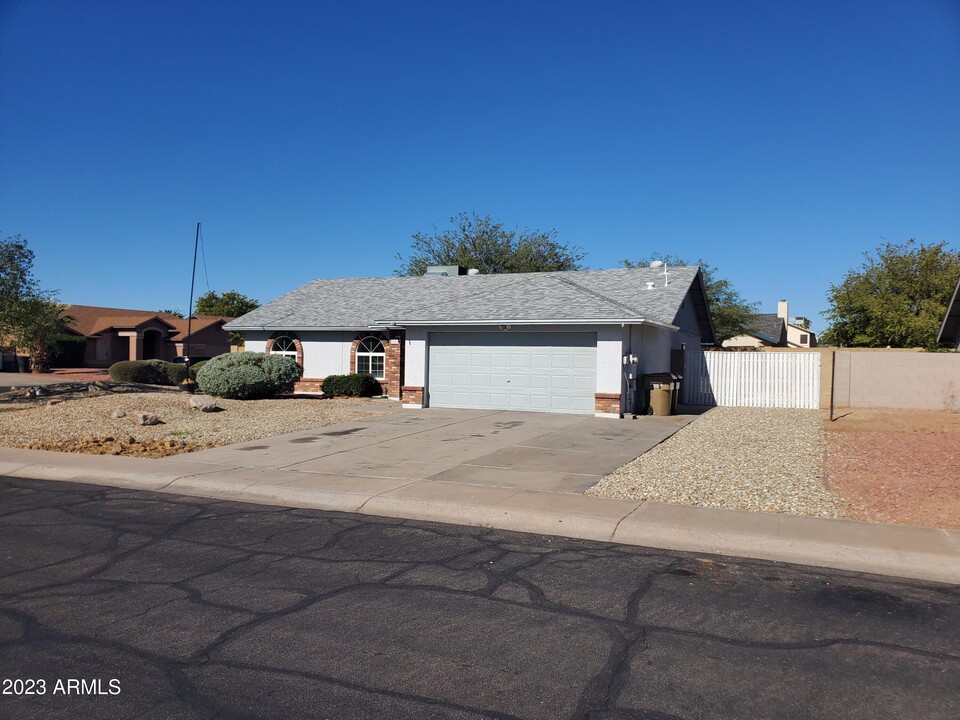 7826 W Mescal St in Peoria, AZ - Building Photo