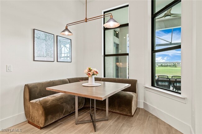 1784 Palomar Ter in Naples, FL - Building Photo - Building Photo
