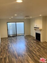 542 N Shelton St in Burbank, CA - Building Photo - Building Photo