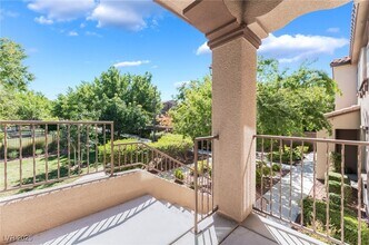 11375 Ogden Mills Dr in Las Vegas, NV - Building Photo - Building Photo