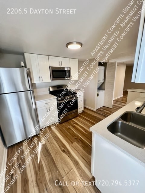 2206.5 Dayton St in Aurora, CO - Building Photo - Building Photo