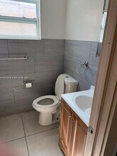 1750 Madison St in Hollywood, FL - Building Photo - Building Photo