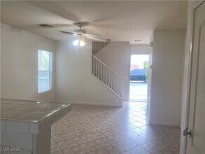 518 Swiss Cottage Ave in Las Vegas, NV - Building Photo - Building Photo