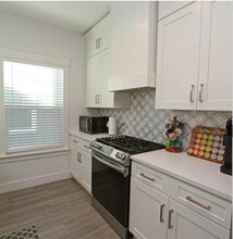 1013 N K St in Pensacola, FL - Building Photo - Building Photo