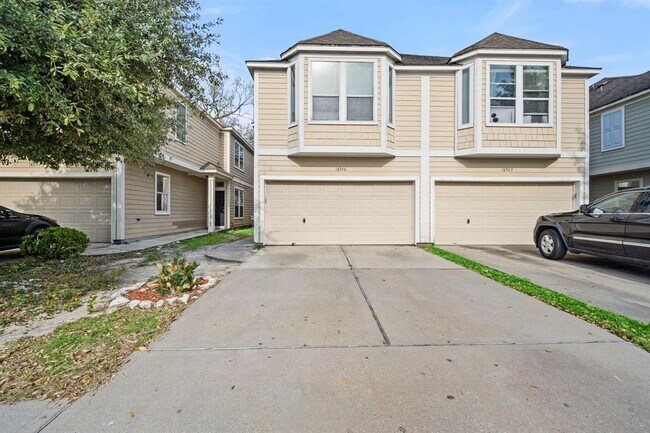 property at 16546 Pentonshire Ln