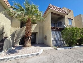 5340 Retablo Ave in Las Vegas, NV - Building Photo - Building Photo