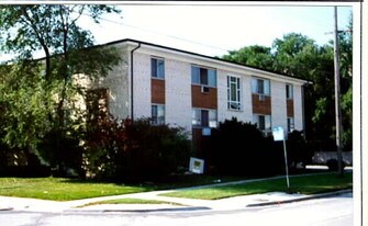 4752 N Olcott Ave Apartments