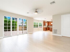 2028 SW 16th Terrace in Fort Lauderdale, FL - Building Photo - Building Photo