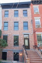 228 Garden St in Hoboken, NJ - Foto de edificio - Building Photo