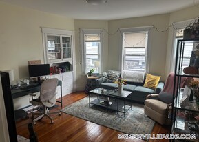 47 Mason St, Unit 1 in Somerville, MA - Building Photo