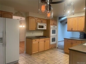 7645 E Napa Pl in Denver, CO - Building Photo - Building Photo