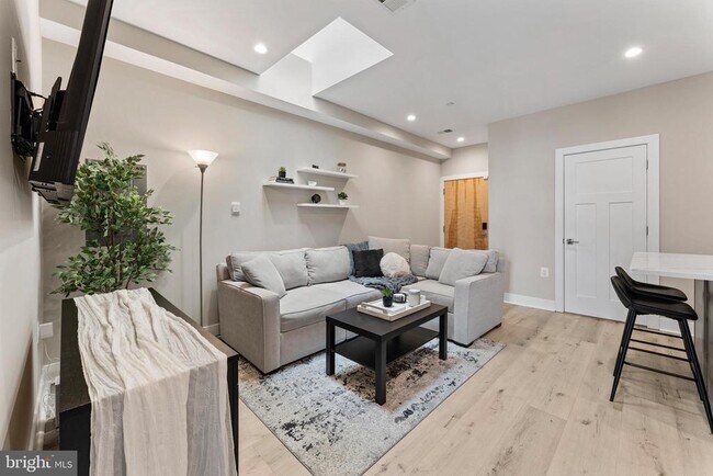818 Kennedy St NW in Washington, DC - Building Photo - Building Photo
