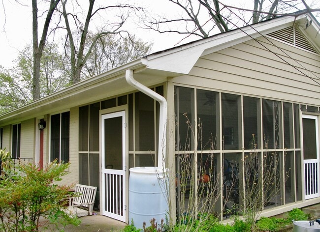 145 Seminole Ave in Athens, GA - Building Photo - Building Photo