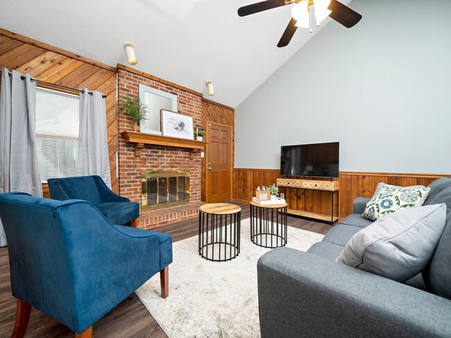 3600 Ladywood Ct in Raleigh, NC - Building Photo - Building Photo