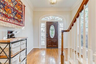 2828 W Holcombe Blvd in Houston, TX - Building Photo - Building Photo