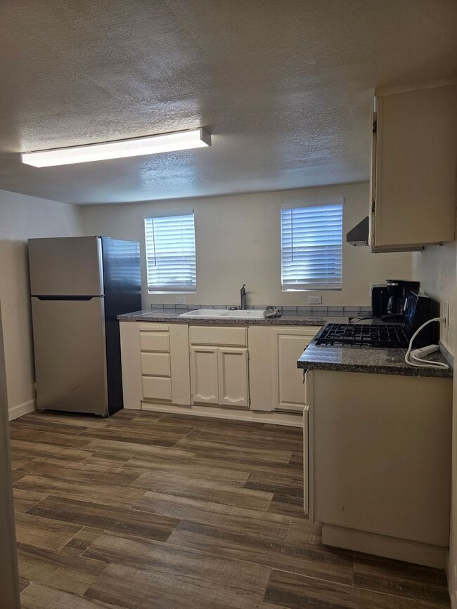 property at 212 Texas St