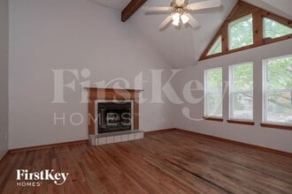 8104 N Everton Ave in Kansas City, MO - Building Photo - Building Photo