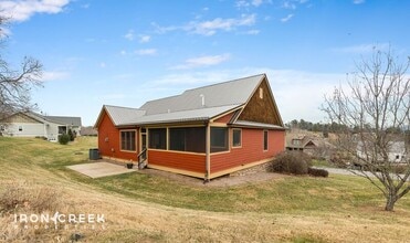 15 Carl Roberts Rd in Alexander, NC - Building Photo - Building Photo