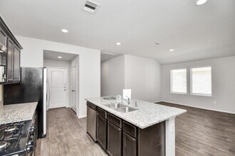 14222 W Rim Ln in Shenandoah, TX - Foto de edificio - Building Photo