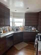 10880 National Blvd in Los Angeles, CA - Building Photo - Building Photo