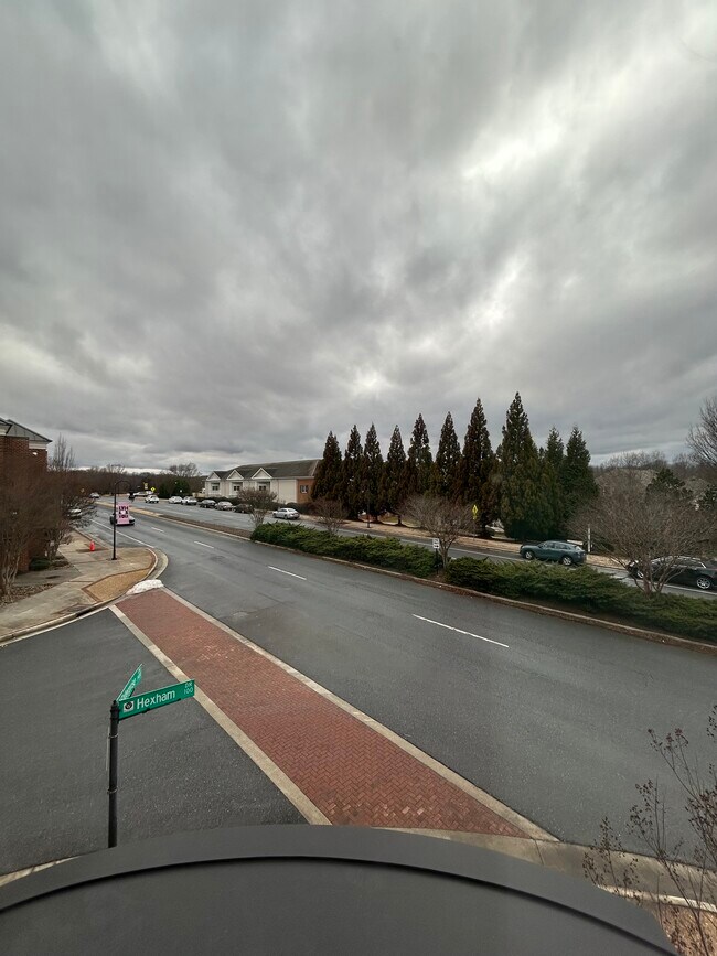 100 Hexham Dr, Unit 1 in Lynchburg, VA - Foto de edificio - Building Photo