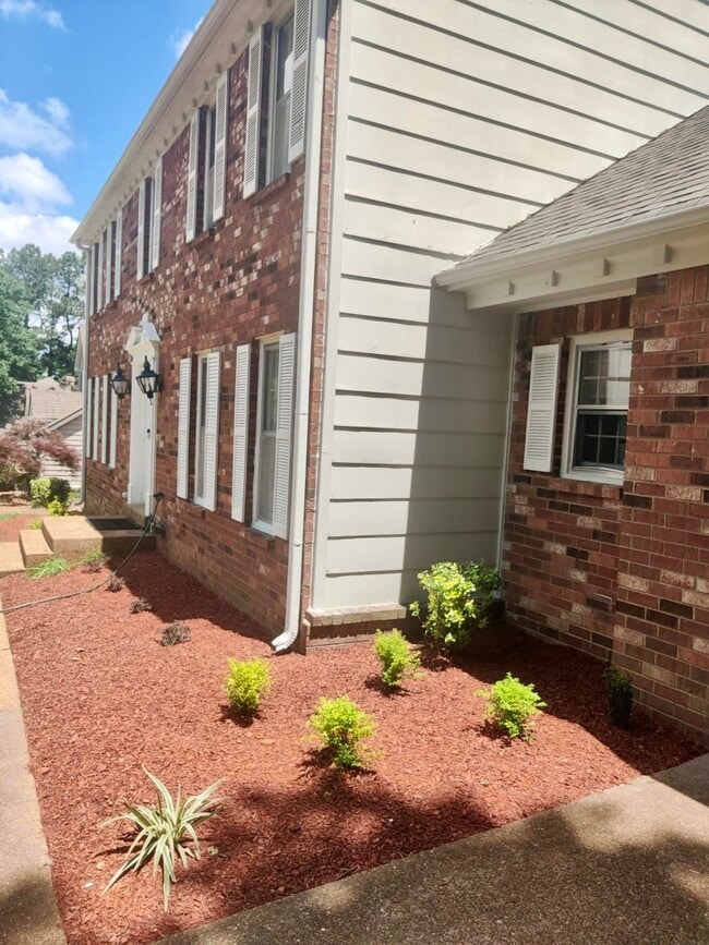 2020 Allenby Rd in Germantown, TN - Building Photo - Building Photo