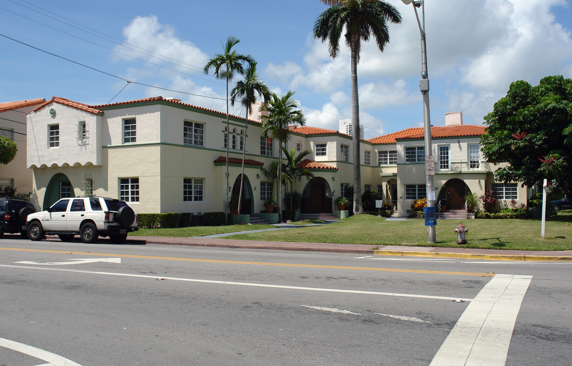 1450 Meridian Ave in Miami Beach, FL - Building Photo