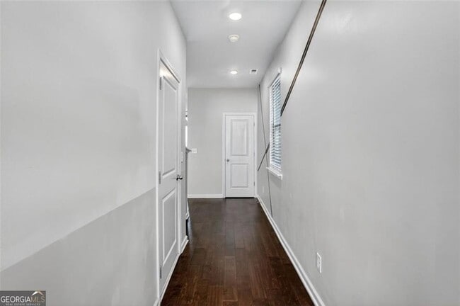 1553 Spring Hollow Way in Stone Mountain, GA - Building Photo - Building Photo