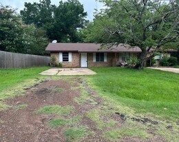 12122 Michael St in Tyler, TX - Building Photo