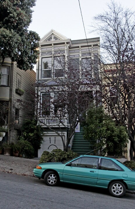 1056 Page St in San Francisco, CA - Building Photo