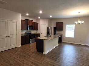 205 Augusta Woods Dr in Villa Rica, GA - Building Photo - Building Photo