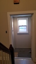 1444 Esterbrook Ave, Unit B in Rahway, NJ - Building Photo - Building Photo