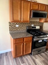 674 Cleo Ct in Wheeling, IL - Building Photo - Building Photo