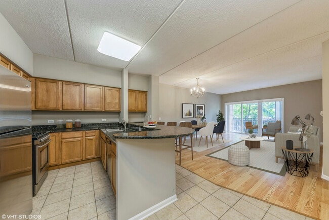 3501 Wellington Ct in Rolling Meadows, IL - Building Photo - Building Photo